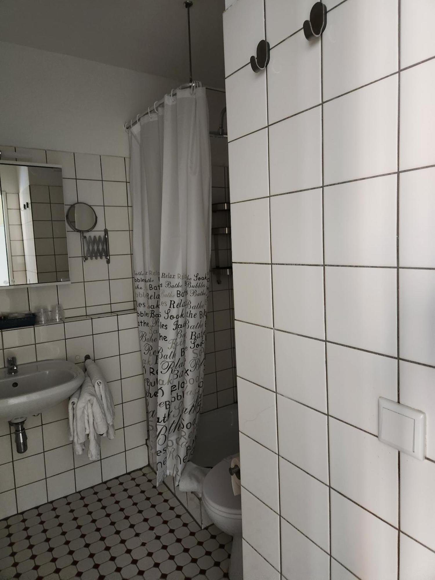 Nauwieser Apartments Saarbruecken Phòng bức ảnh